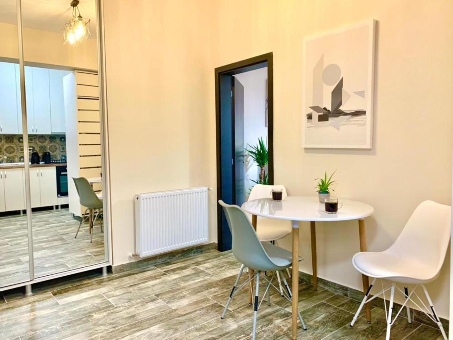 Cityscape Apartment Near Palas Mall 이아시 외부 사진